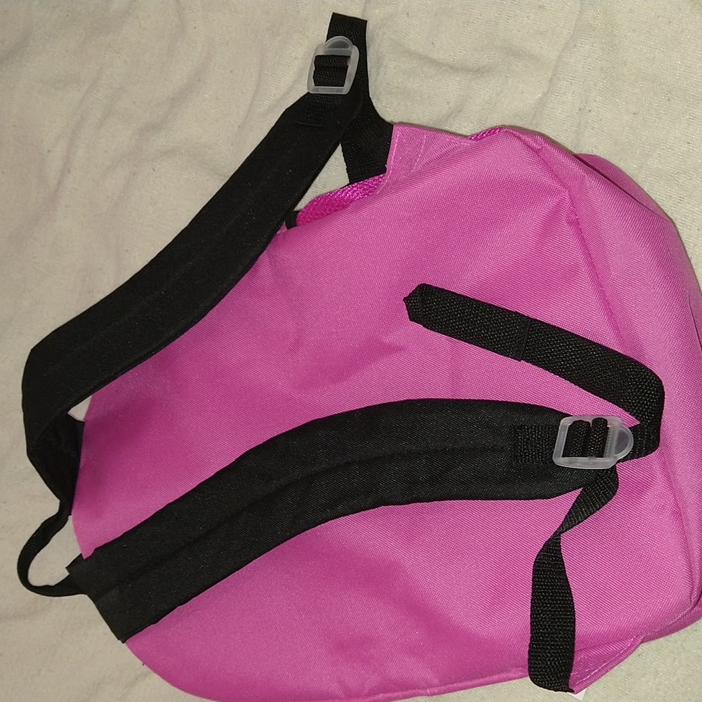 Backpack NWOT - Picture 2 of 5
